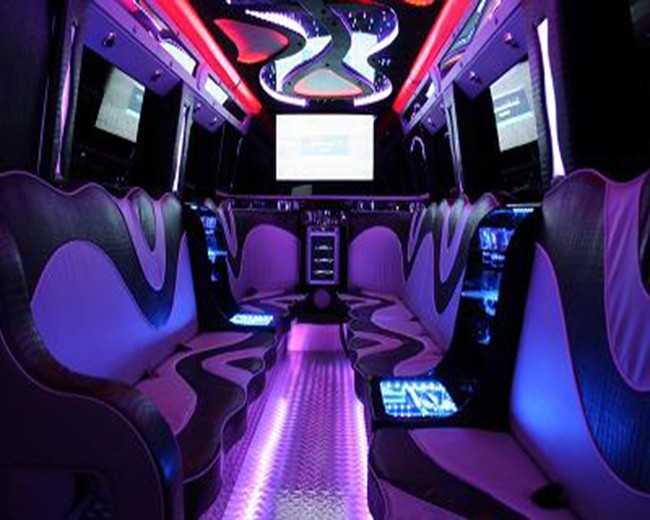 Novelty Vehicle Hire image 23
